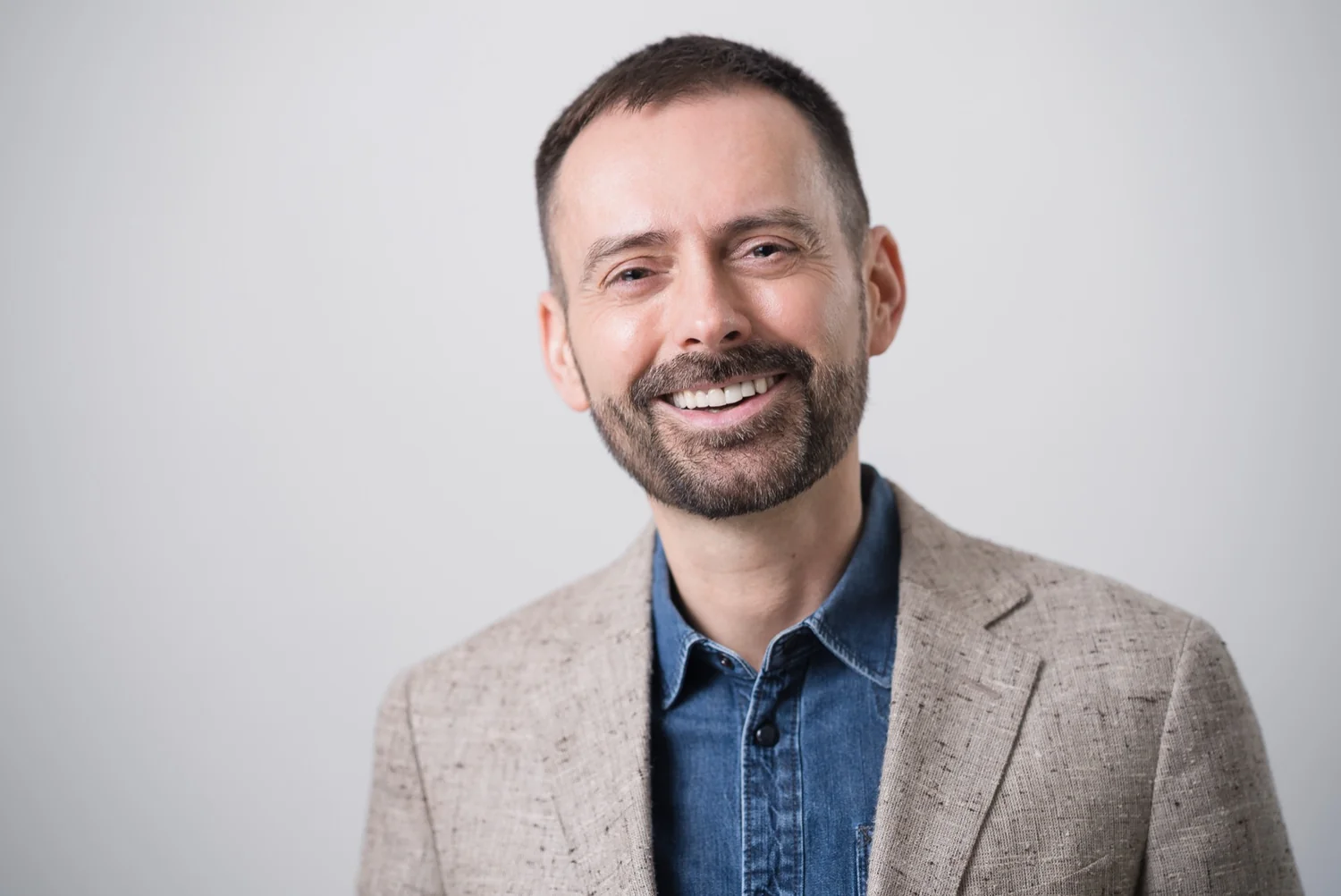 Hans Schumann, ICF-accredited confidence coach in London